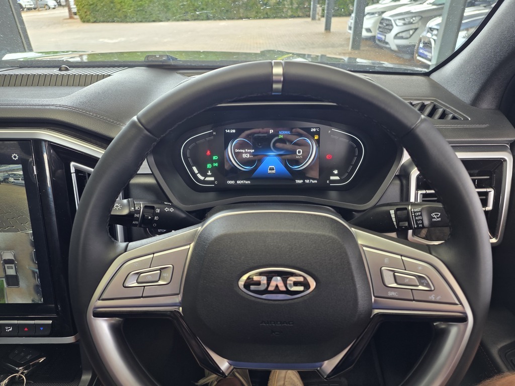 JAC T8 T9 2.0 CTi SUPER LUX 4X4 P/U D/C A/T - 12