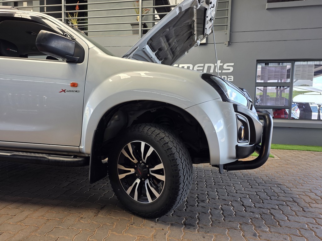 ISUZU D-MAX D-MAX 250 HO X-RIDER D/C P/U - 16