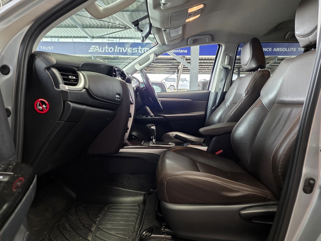 TOYOTA FORTUNER FORTUNER 2.8GD-6 4X4 A/T - 10