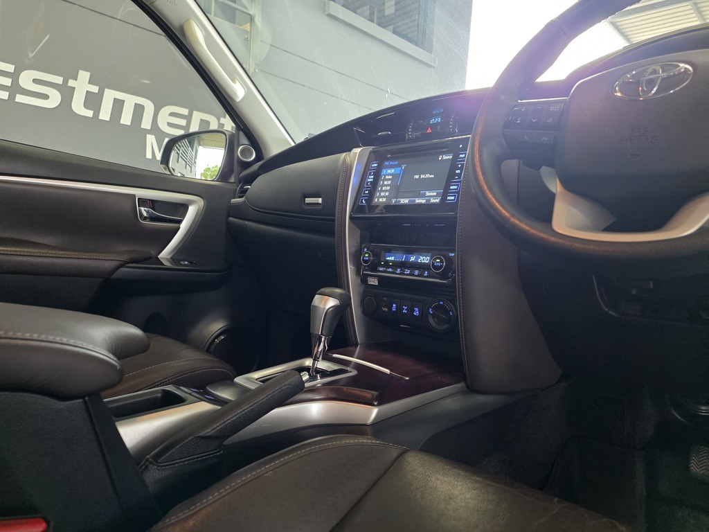 TOYOTA FORTUNER FORTUNER 2.8GD-6 4X4 A/T - 15