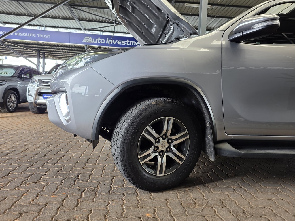 TOYOTA FORTUNER FORTUNER 2.8GD-6 4X4 A/T - 16
