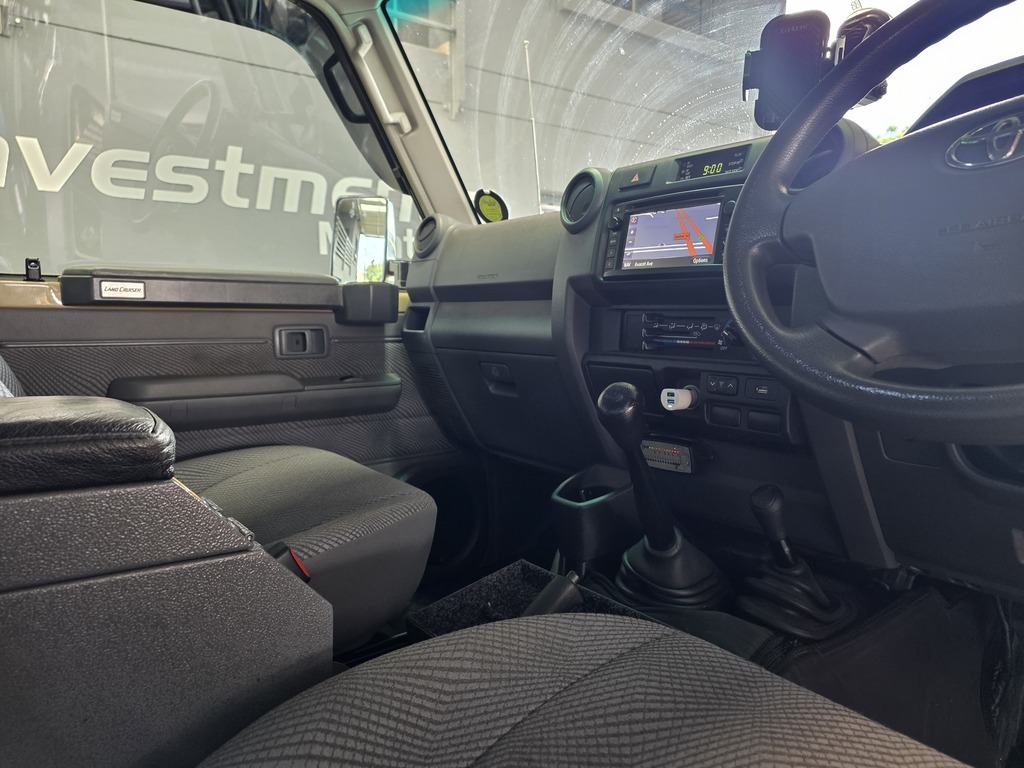 TOYOTA LAND CRUISER PICK UP LAND CRUISER 79 4.5D P/U D/C - 14