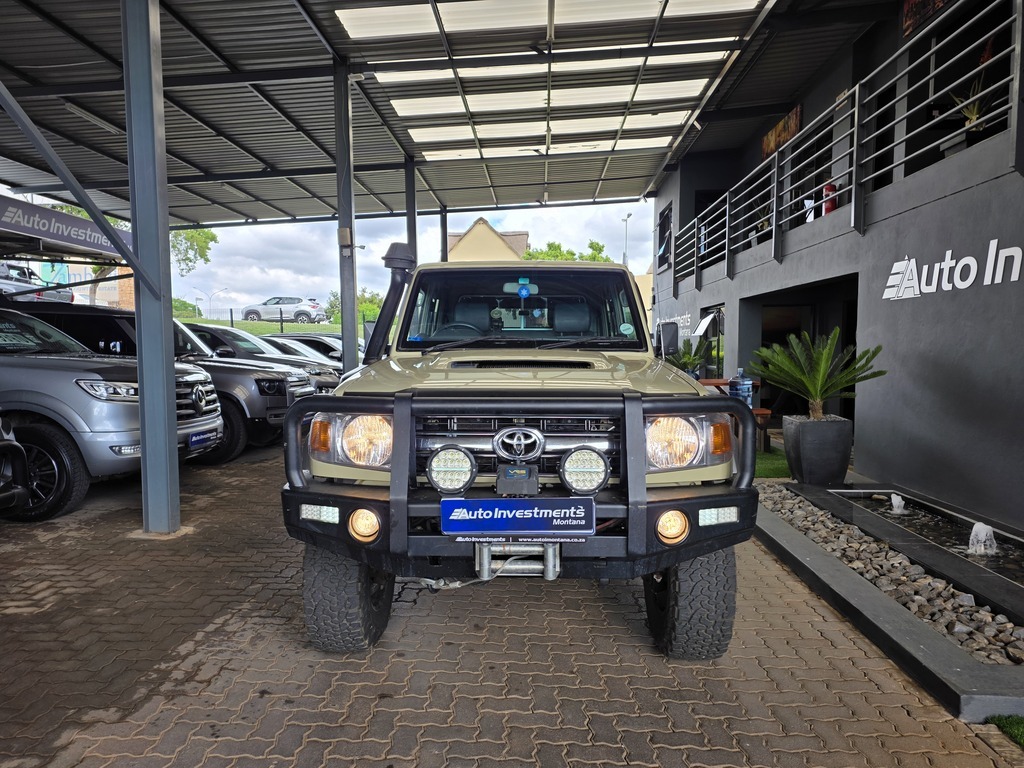 TOYOTA LAND CRUISER PICK UP LAND CRUISER 79 4.5D P/U D/C - 2