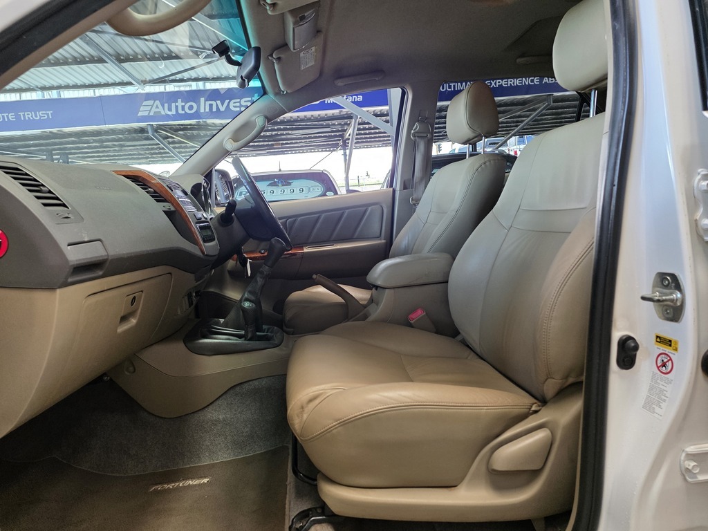 TOYOTA FORTUNER FORTUNER 3.0D-4D 4X4 - 10