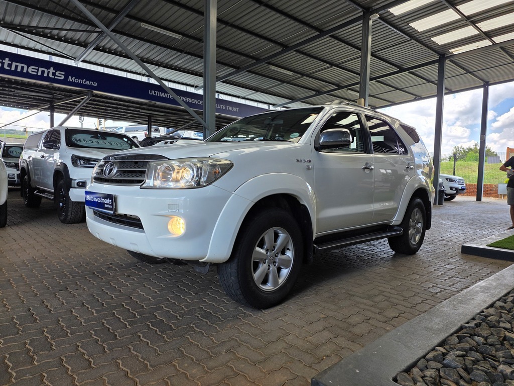 TOYOTA FORTUNER FORTUNER 3.0D-4D 4X4 - 3