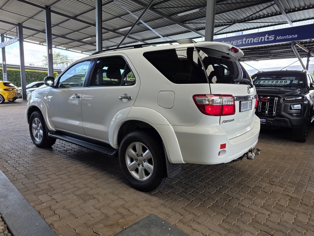 TOYOTA FORTUNER FORTUNER 3.0D-4D 4X4 - 4