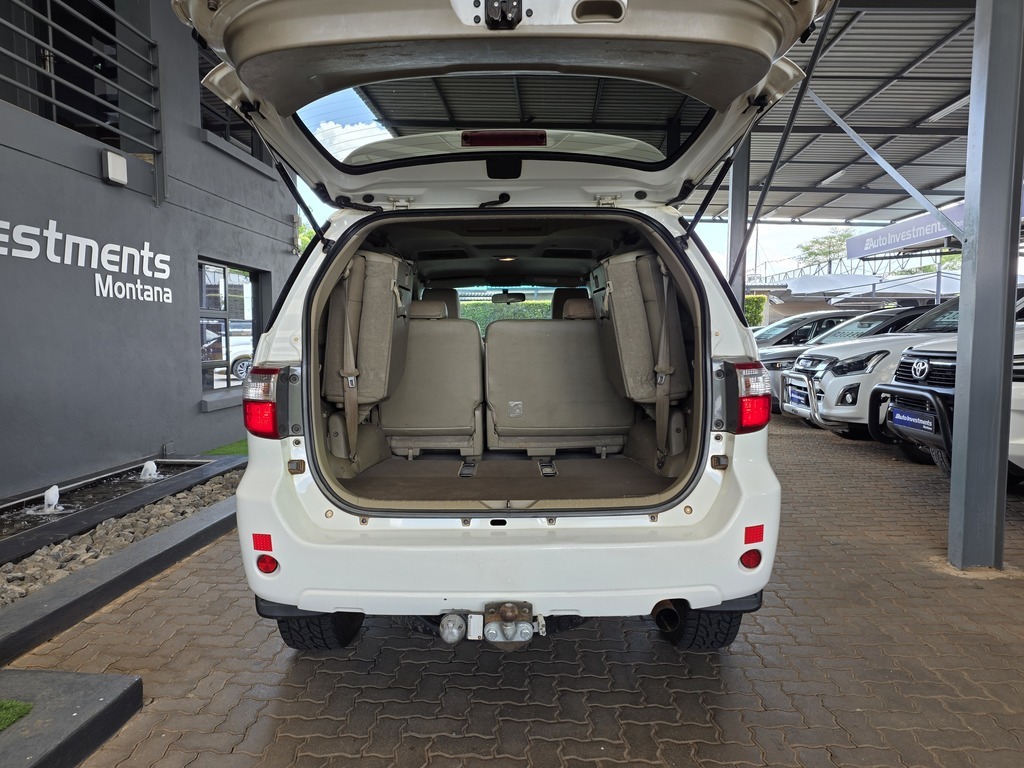 TOYOTA FORTUNER FORTUNER 3.0D-4D 4X4 - 6