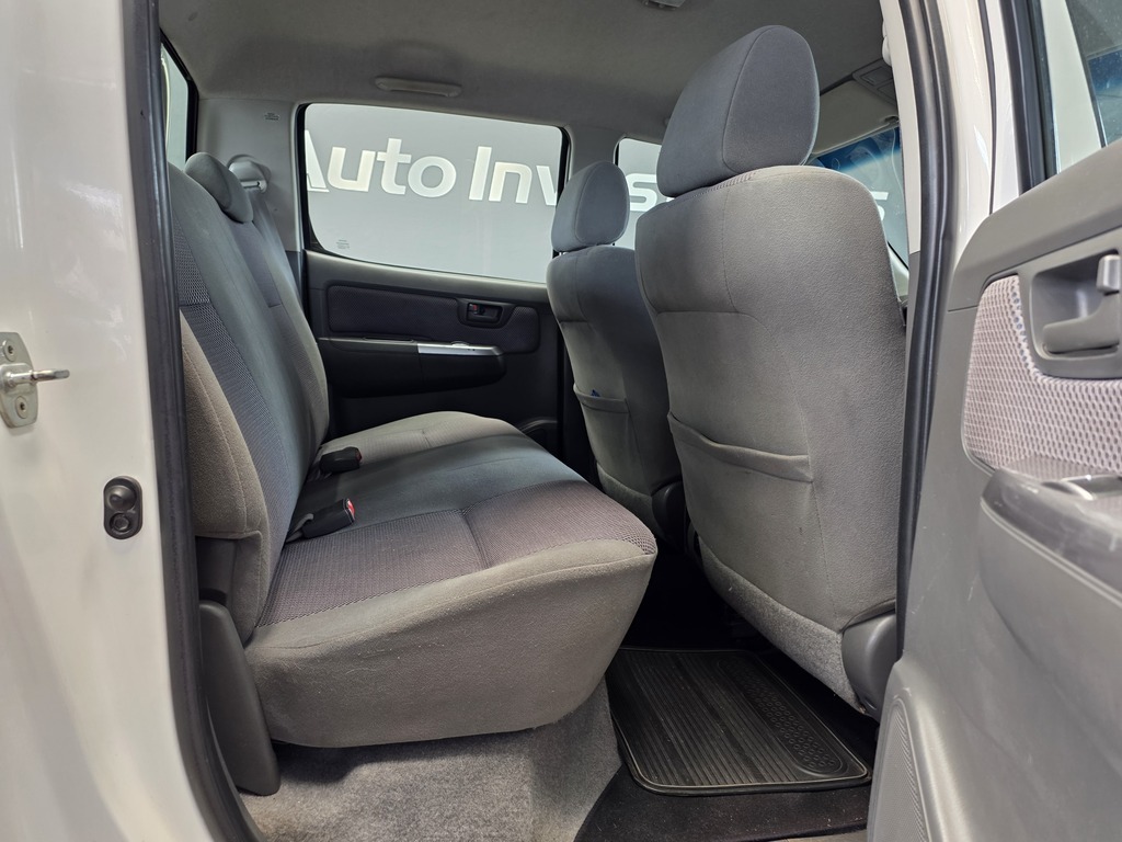 TOYOTA HILUX HILUX 2.5 D-4D VNT 106KW R/B P/U D/C - 7
