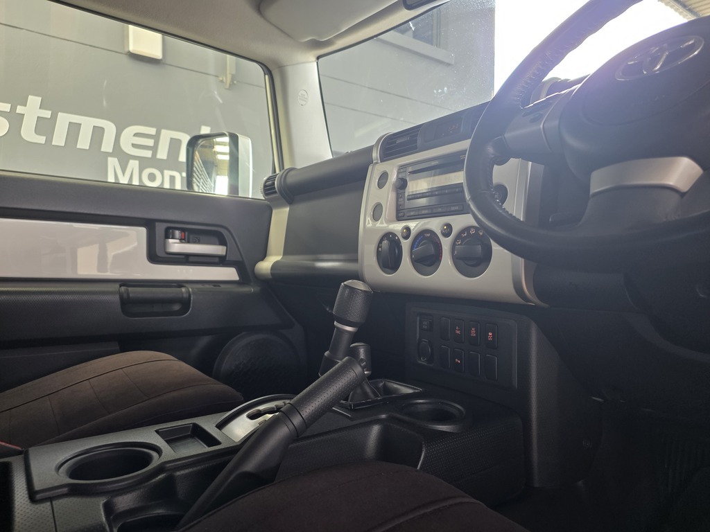 TOYOTA LAND CRUISER 70 L/CRUISER FJ 4.0 V6 CRUISER - 14