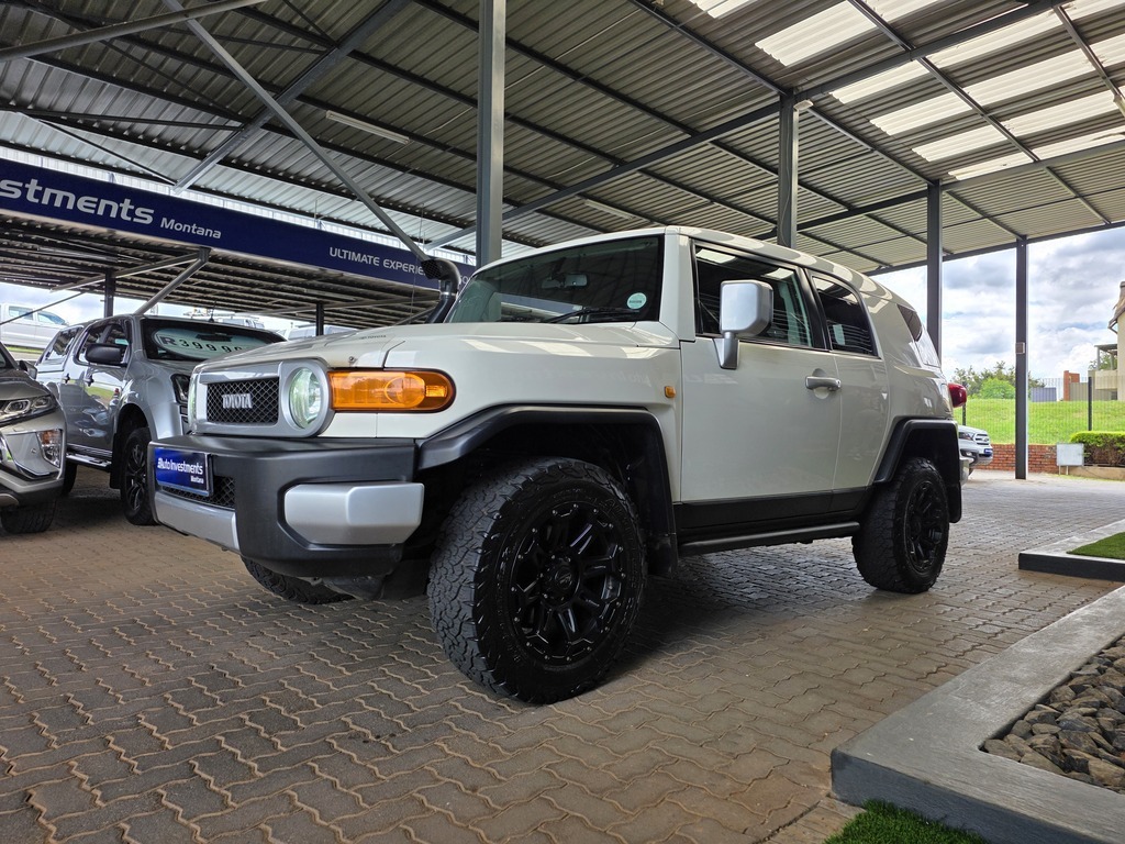 TOYOTA LAND CRUISER 70 L/CRUISER FJ 4.0 V6 CRUISER - 3