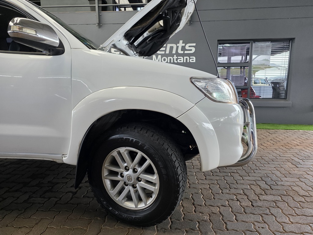 TOYOTA HILUX HILUX 3.0D-4D RAIDER XTRA CAB 4X4 P/U S/C - 13