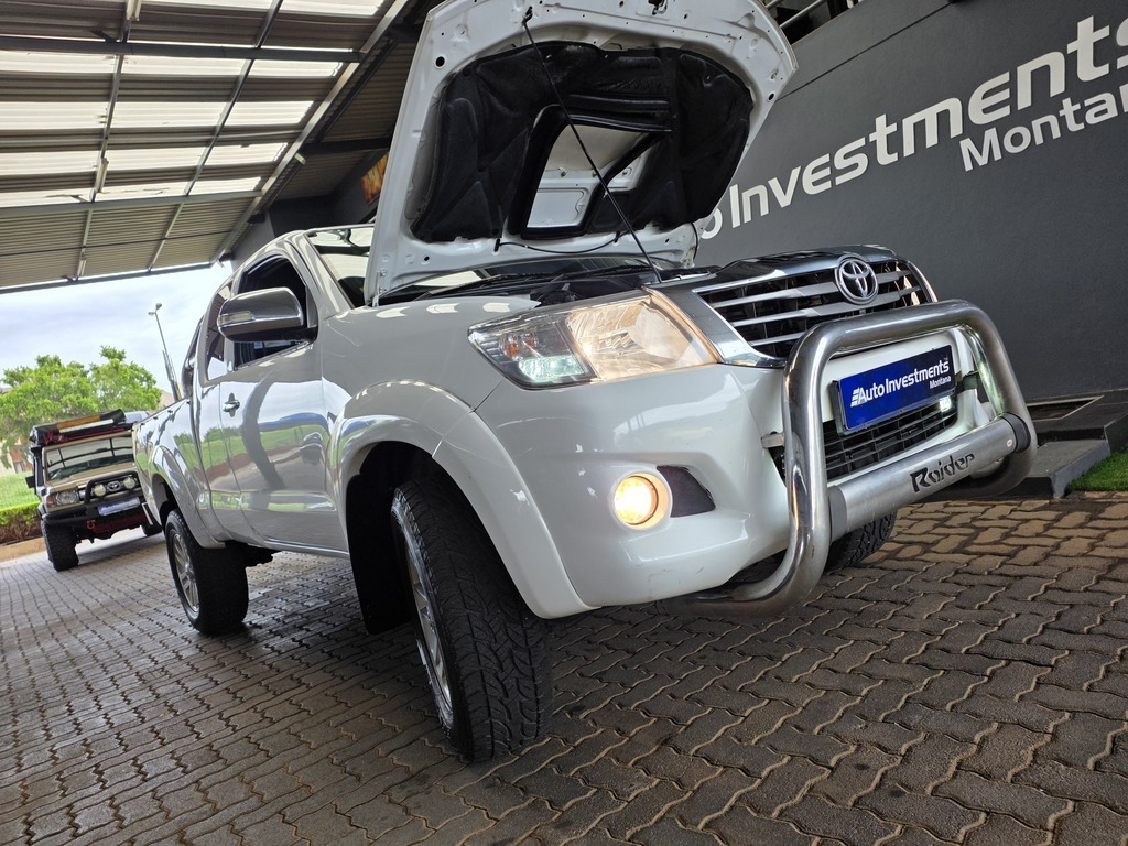 TOYOTA HILUX HILUX 3.0D-4D RAIDER XTRA CAB 4X4 P/U S/C - 14
