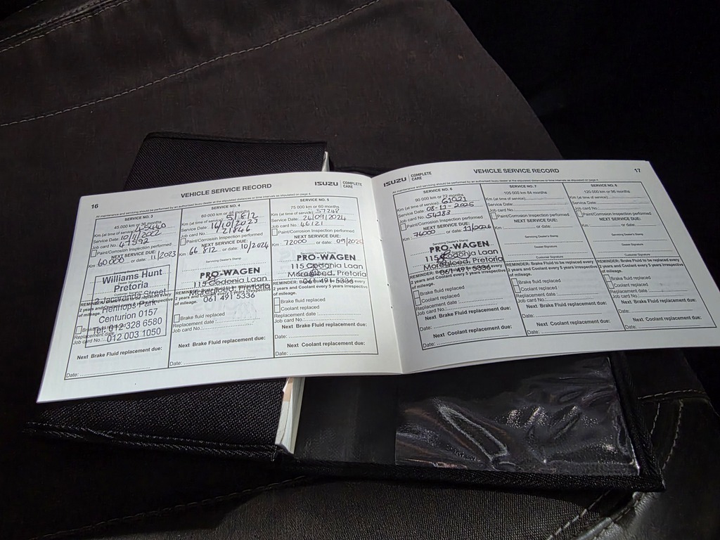 ISUZU D-MAX D-MAX 300 LX 4X4 A/T D/C P/U