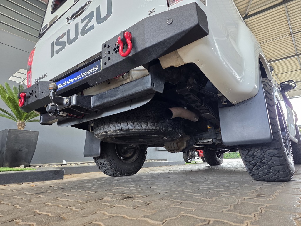 ISUZU D-MAX D-MAX 300 LX 4X4 A/T D/C P/U