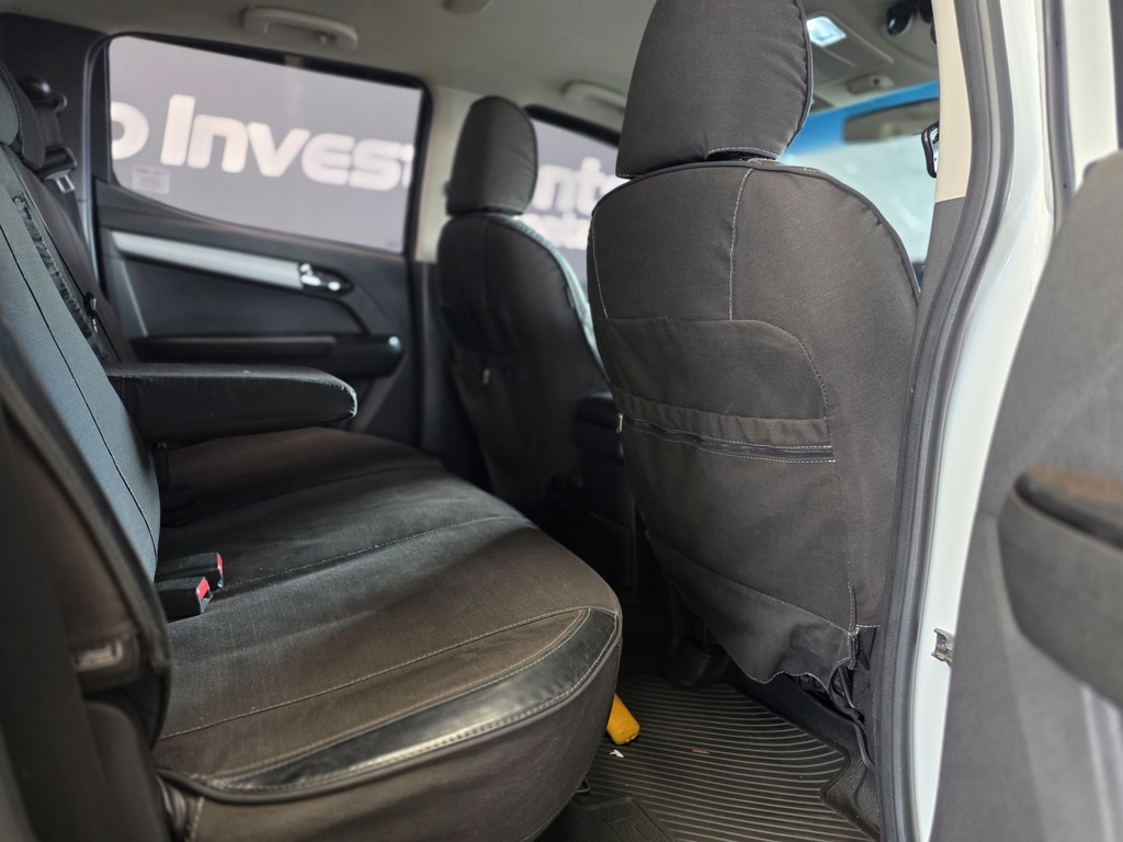 ISUZU D-MAX D-MAX 300 LX 4X4 A/T D/C P/U