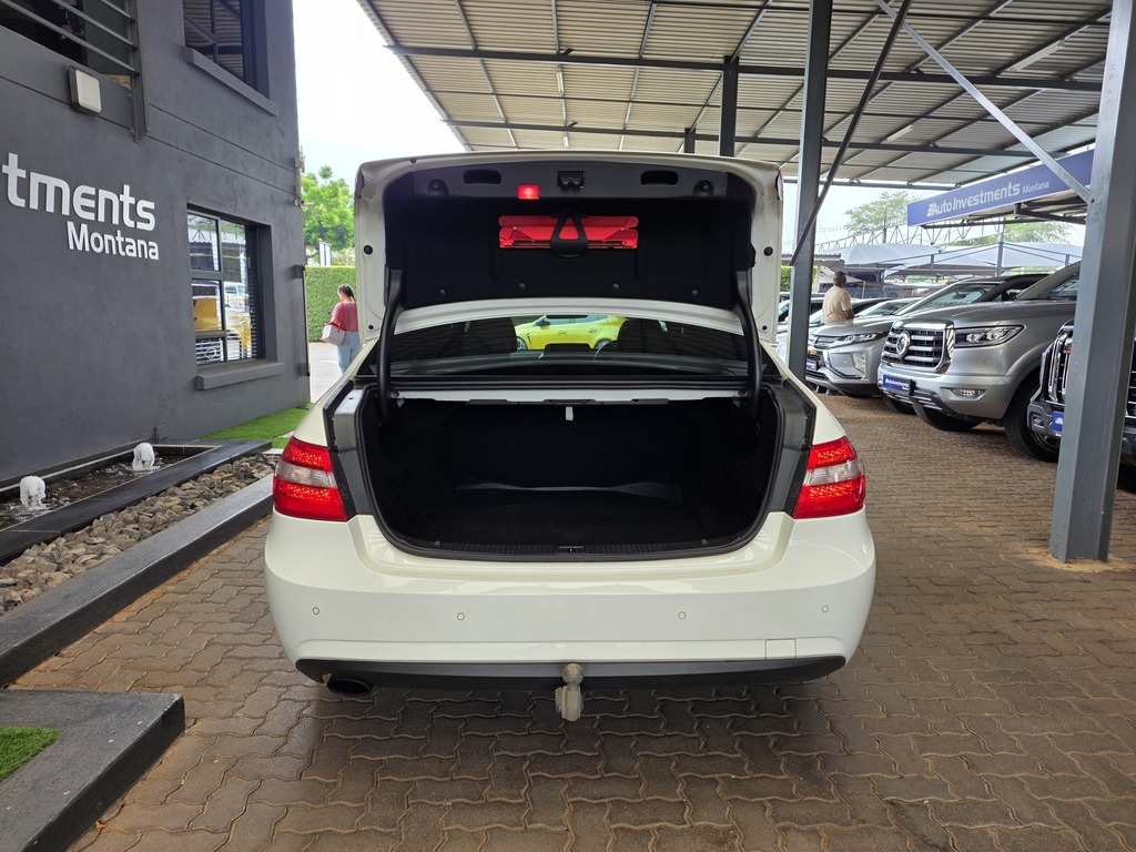 MERCEDES-BENZ E CLASS SEDAN E 250 CDI BE AVANTGARDE