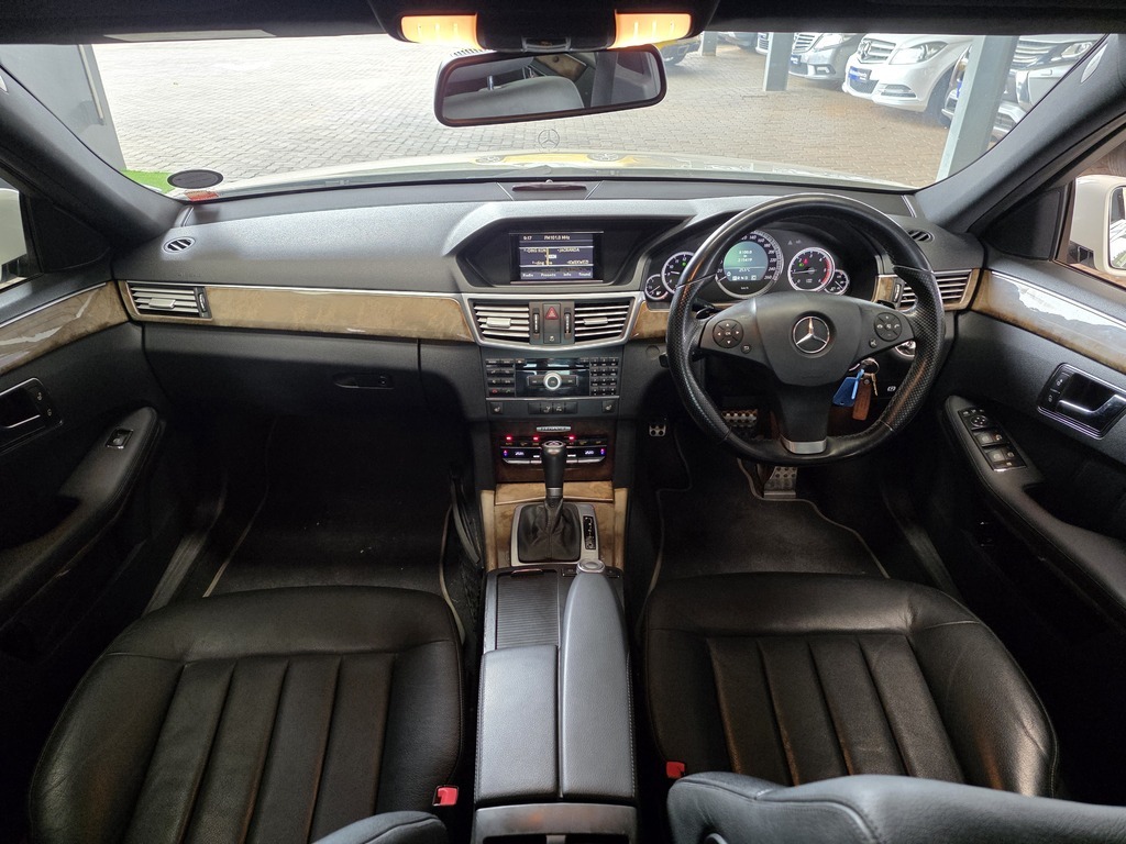 MERCEDES-BENZ E CLASS SEDAN E 250 CDI BE AVANTGARDE