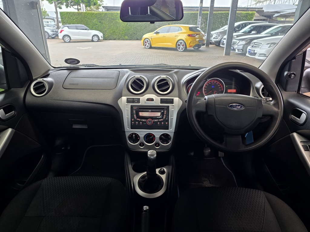 FORD FIGO FIGO 1.4 TREND
