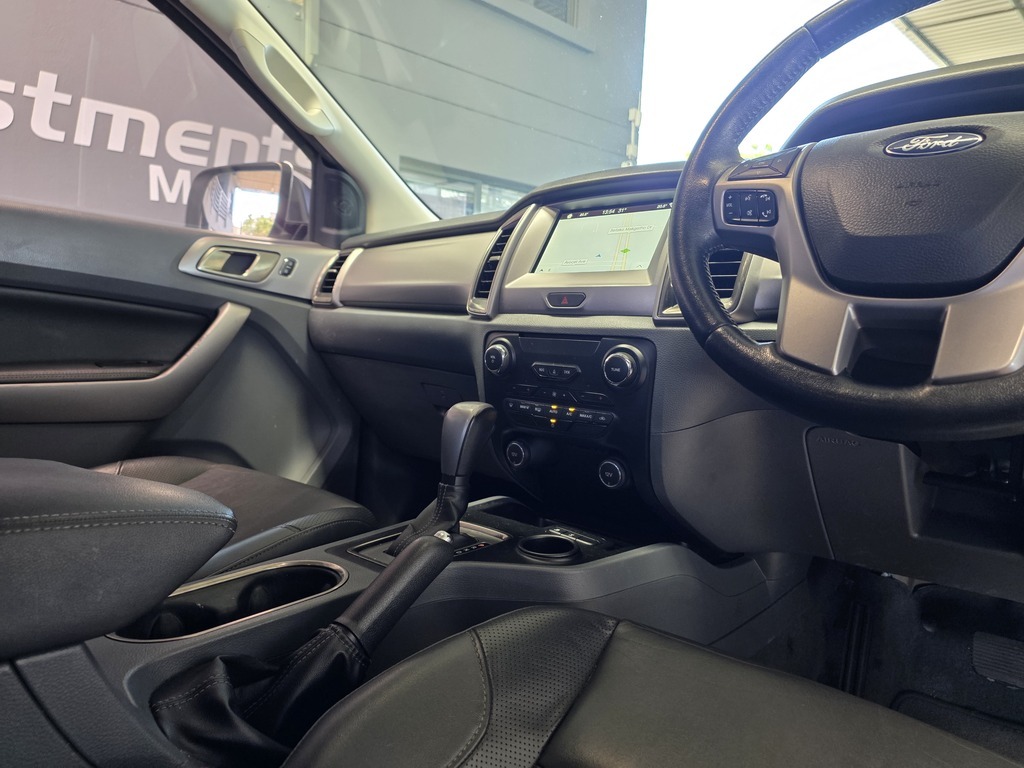 FORD EVEREST EVEREST 2.2 TDCi  XLT A/T - 15