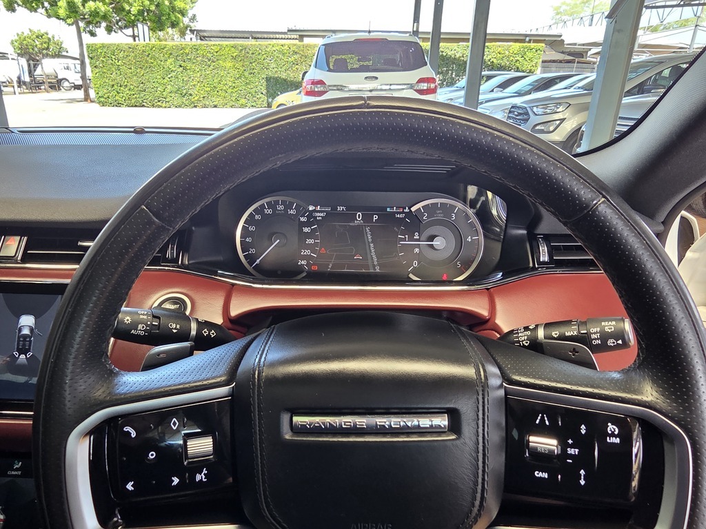 LAND ROVER EVOQUE EVOQUE 2.0D HSE R-DYNAMIC 147KW (D200)