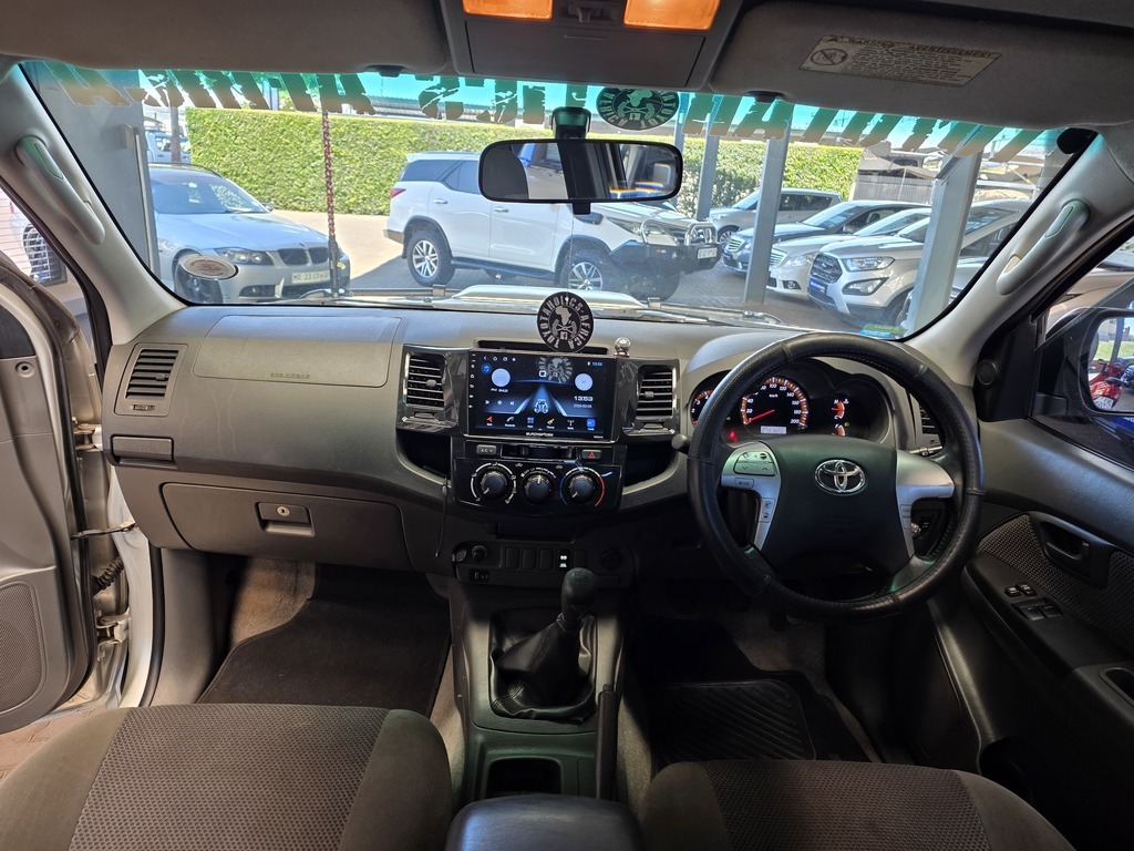 TOYOTA HILUX HILUX 3.0D-4D RAIDER XTRA CAB P/U S/C