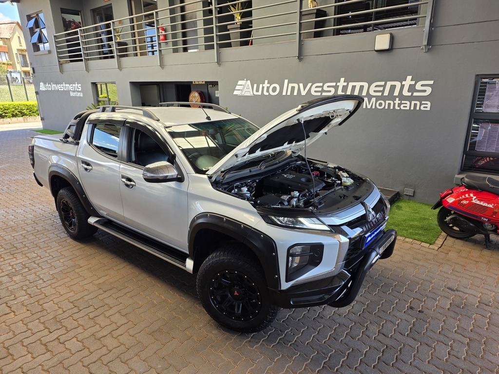 MITSUBISHI TRITON TRITON 2.4 Di-DC XTREME 4X4 A/T P/U D/C