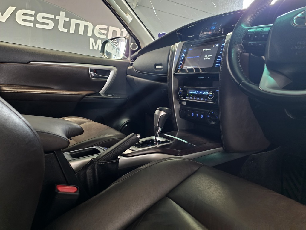 TOYOTA FORTUNER FORTUNER 2.8GD-6 4X4 A/T - 15