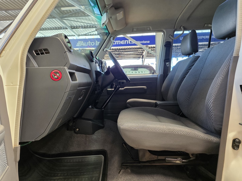 TOYOTA LAND CRUISER PICK UP LAND CRUISER 79 4.5D P/U D/C