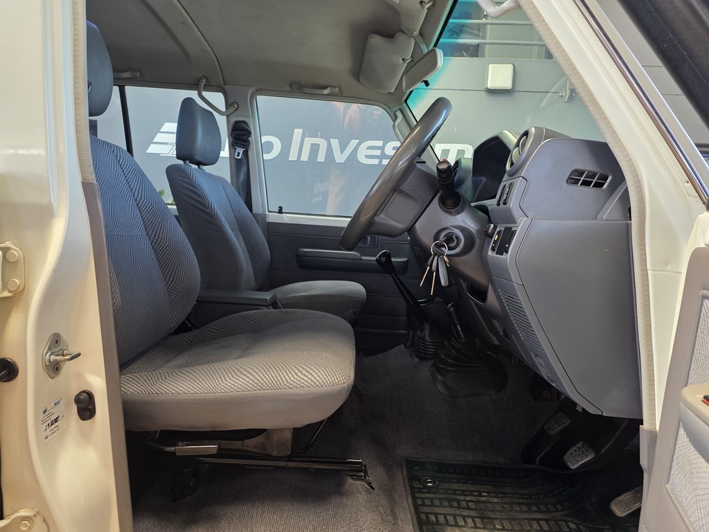 TOYOTA LAND CRUISER PICK UP LAND CRUISER 79 4.5D P/U D/C