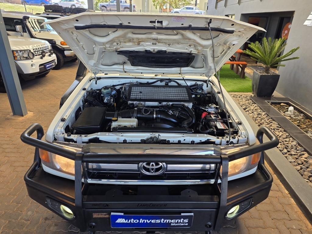 TOYOTA LAND CRUISER PICK UP LAND CRUISER 79 4.5D P/U D/C