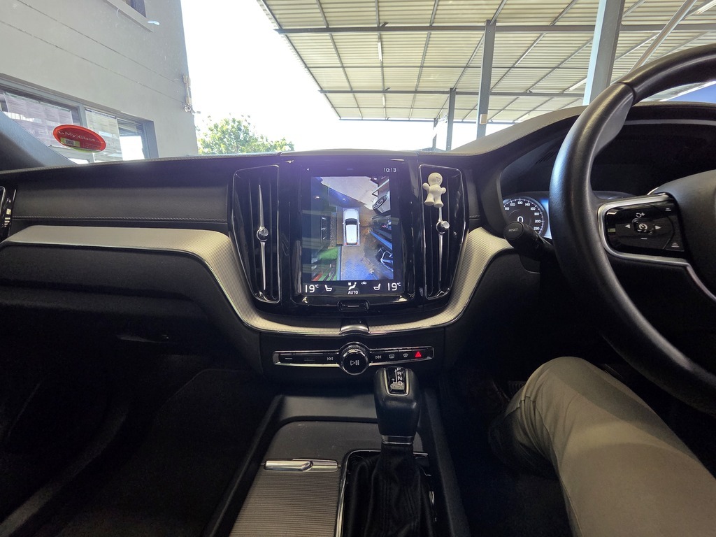 VOLVO XC60 XC60 D4 INSCRIPTION GEARTRONIC AWD - 14