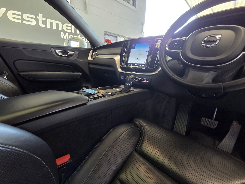 VOLVO XC60 XC60 D4 INSCRIPTION GEARTRONIC AWD - 15