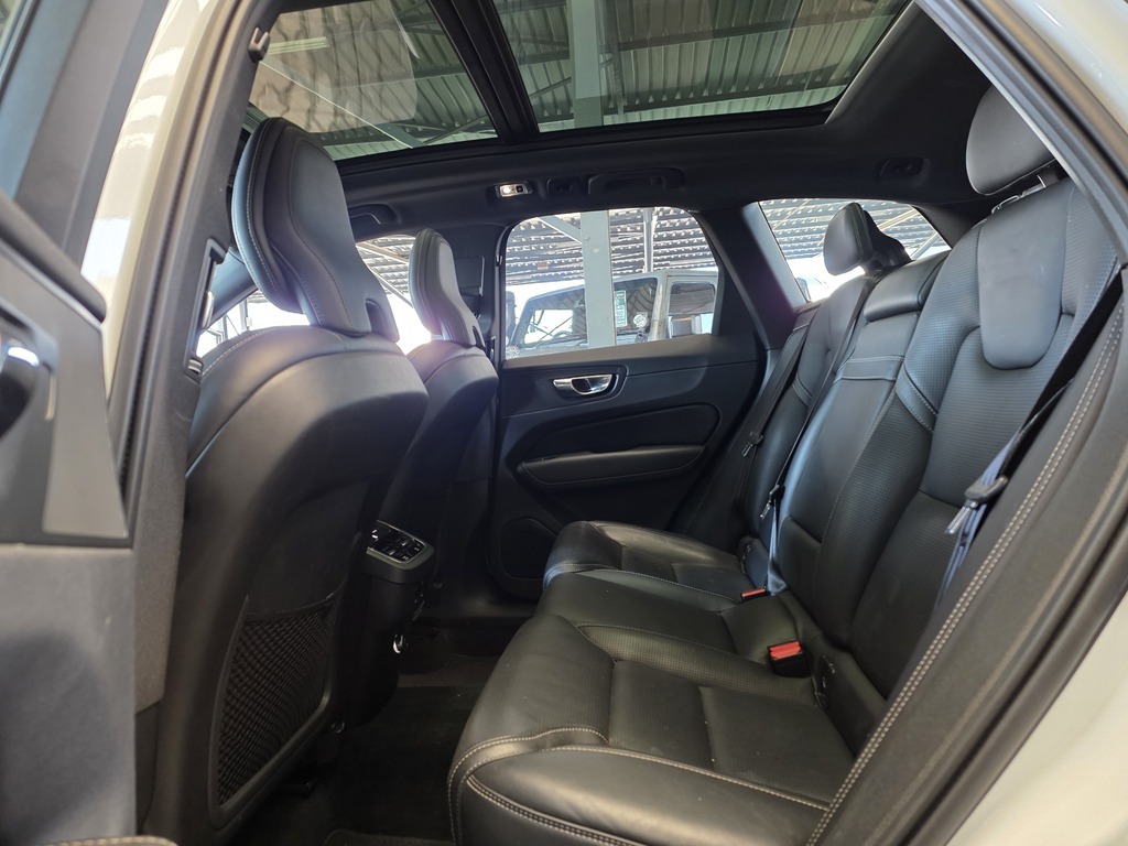 VOLVO XC60 XC60 D4 INSCRIPTION GEARTRONIC AWD - 7