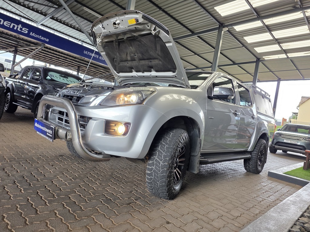 ISUZU KB KB 300 D-TEQ LX 4X4 P/U D/C - 18