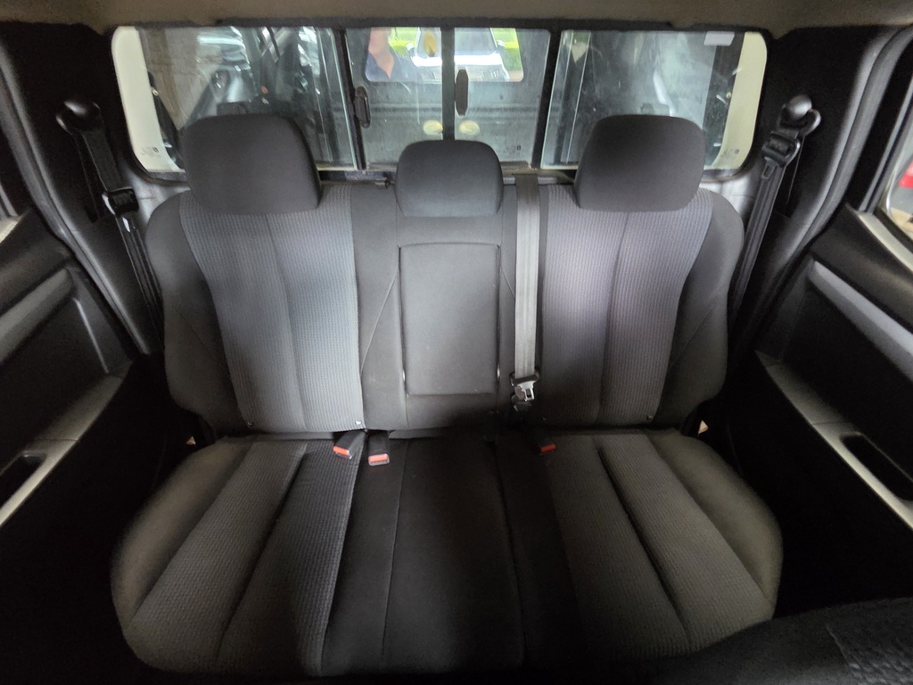 ISUZU KB KB 300 D-TEQ LX 4X4 P/U D/C - 9