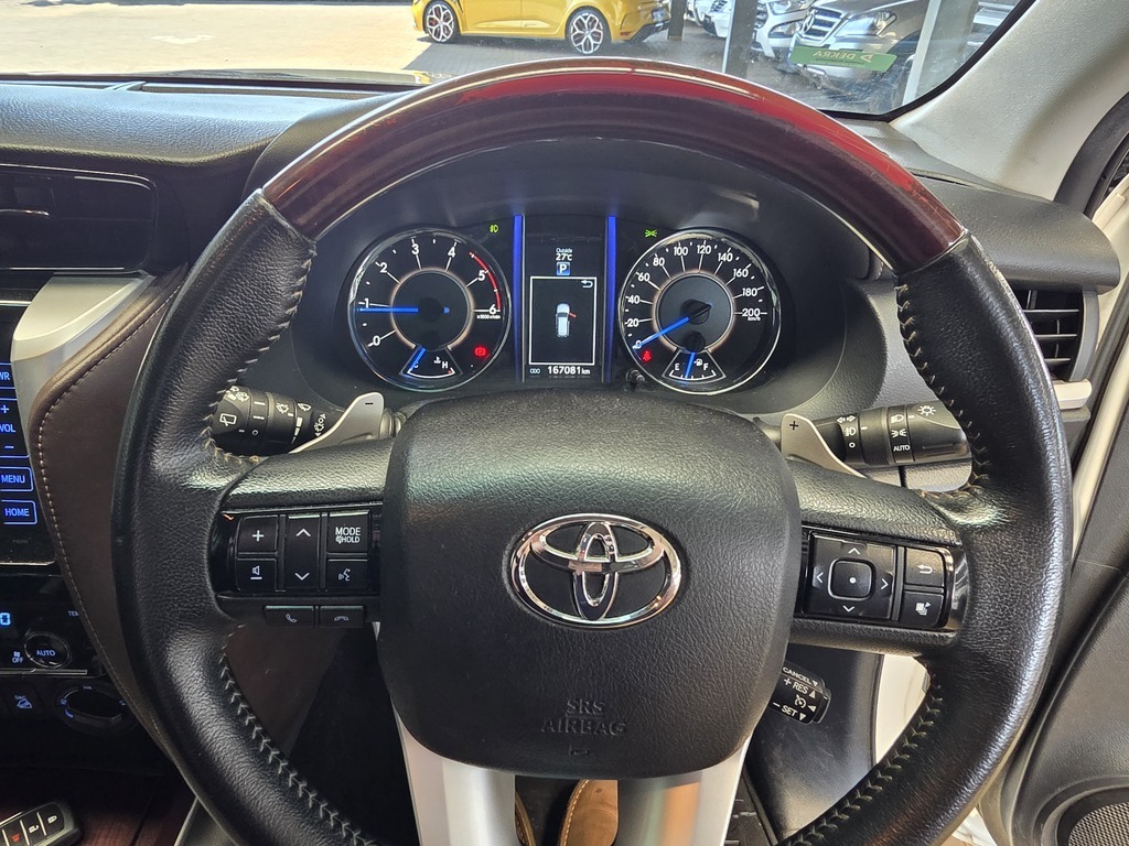 TOYOTA FORTUNER FORTUNER 2.8GD-6 4X4 A/T - 13
