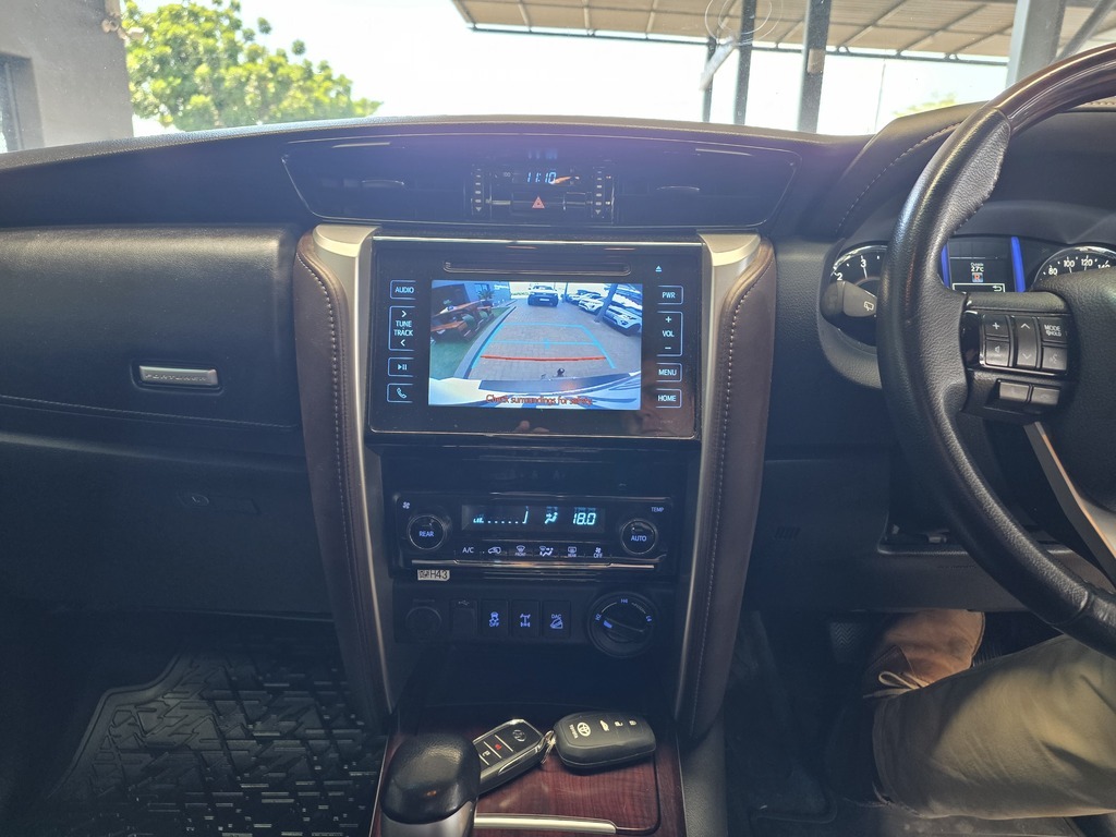 TOYOTA FORTUNER FORTUNER 2.8GD-6 4X4 A/T - 15