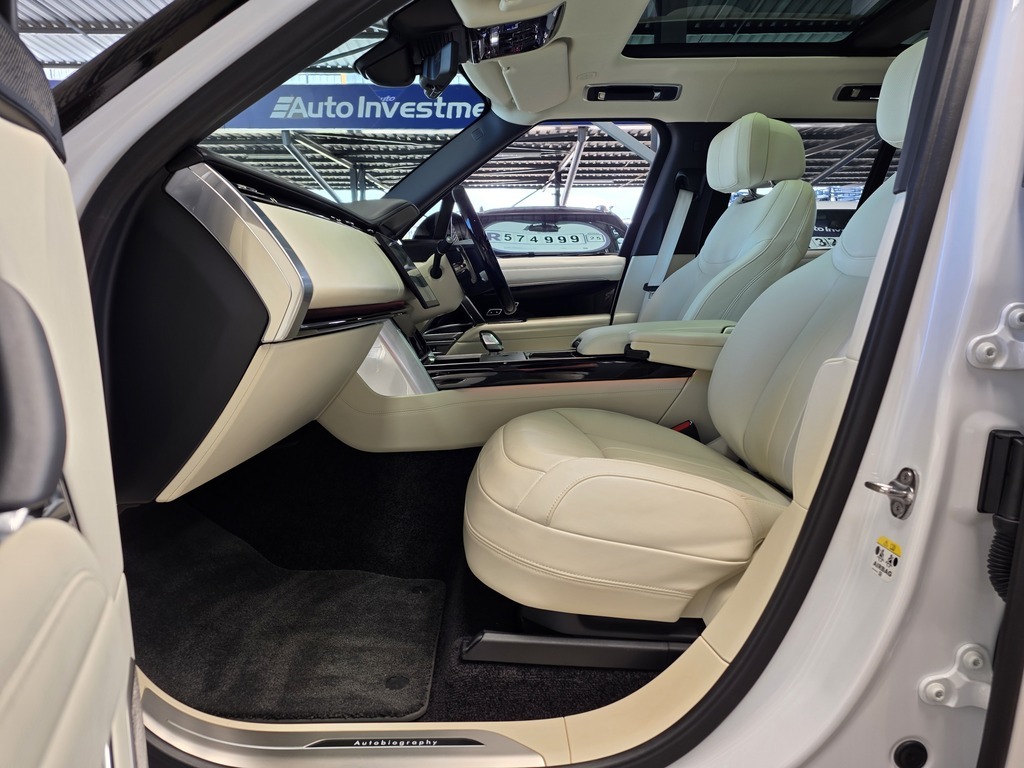 LAND ROVER RANGE ROVER RANGE ROVER 3.0 PHEV LWB AUTOBIO (P460e) - 11