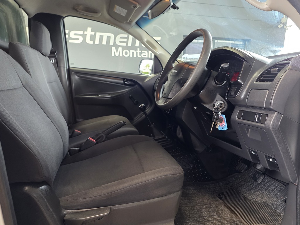 ISUZU D-MAX D-MAX 250C FLEETSIDE S/C P/U - 8