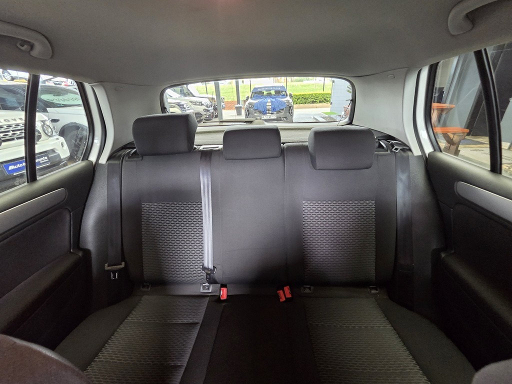 VOLKSWAGEN GOLF 6 GOLF VI 1.4 TSi COMFORTLINE - 9