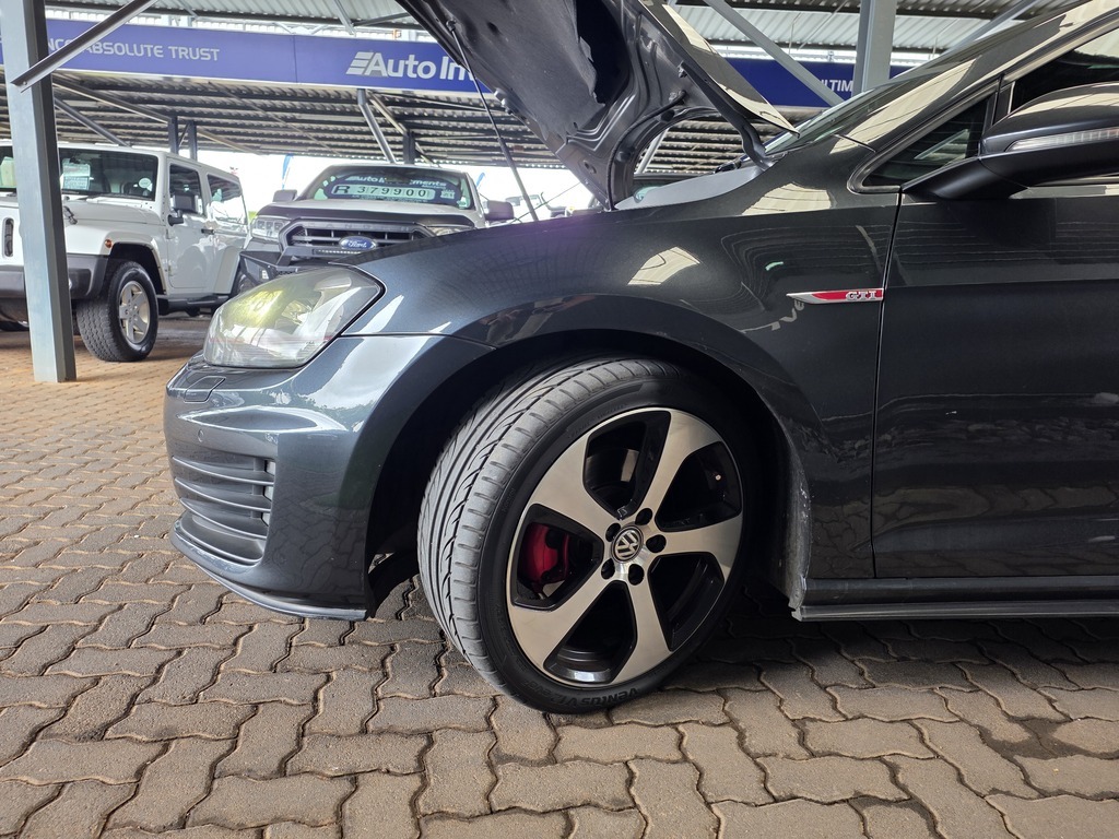 VOLKSWAGEN GOLF 7 GOLF VII GTi 2.0 TSI DSG - 16