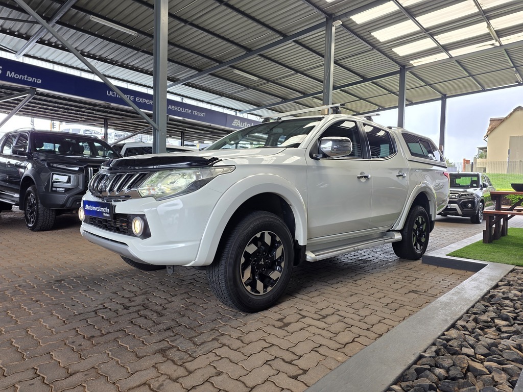 MITSUBISHI TRITON TRITON 2.4 Di-DC 4X4 A/T P/U D/C