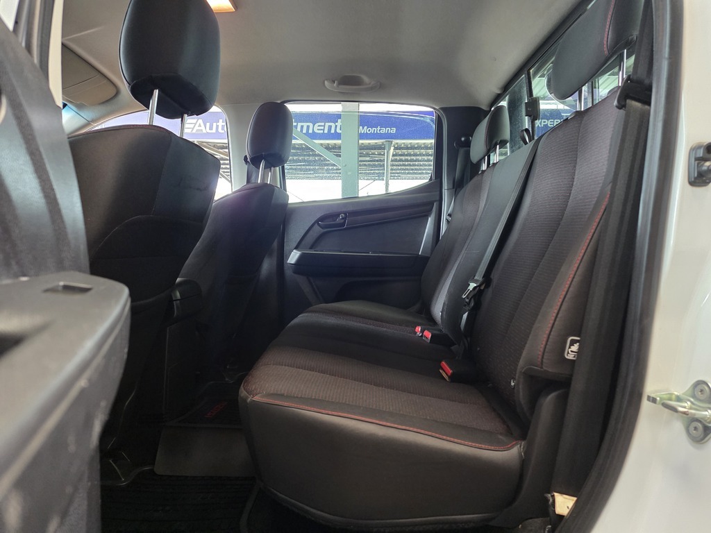 ISUZU KB KB 250 D-TEQ HO LE PU D/C - 8