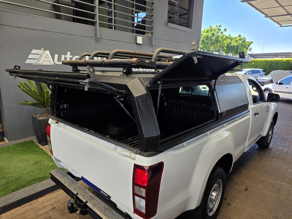 ISUZU D-MAX D-MAX 250C FLEETSIDE S/C P/U - 6