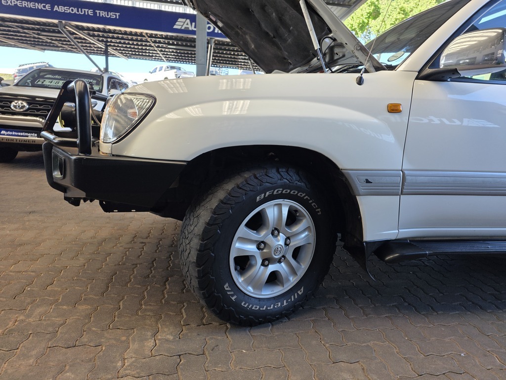 TOYOTA LAND CRUISER 100 LAND CRUISER 100 VX TD A/T - 14