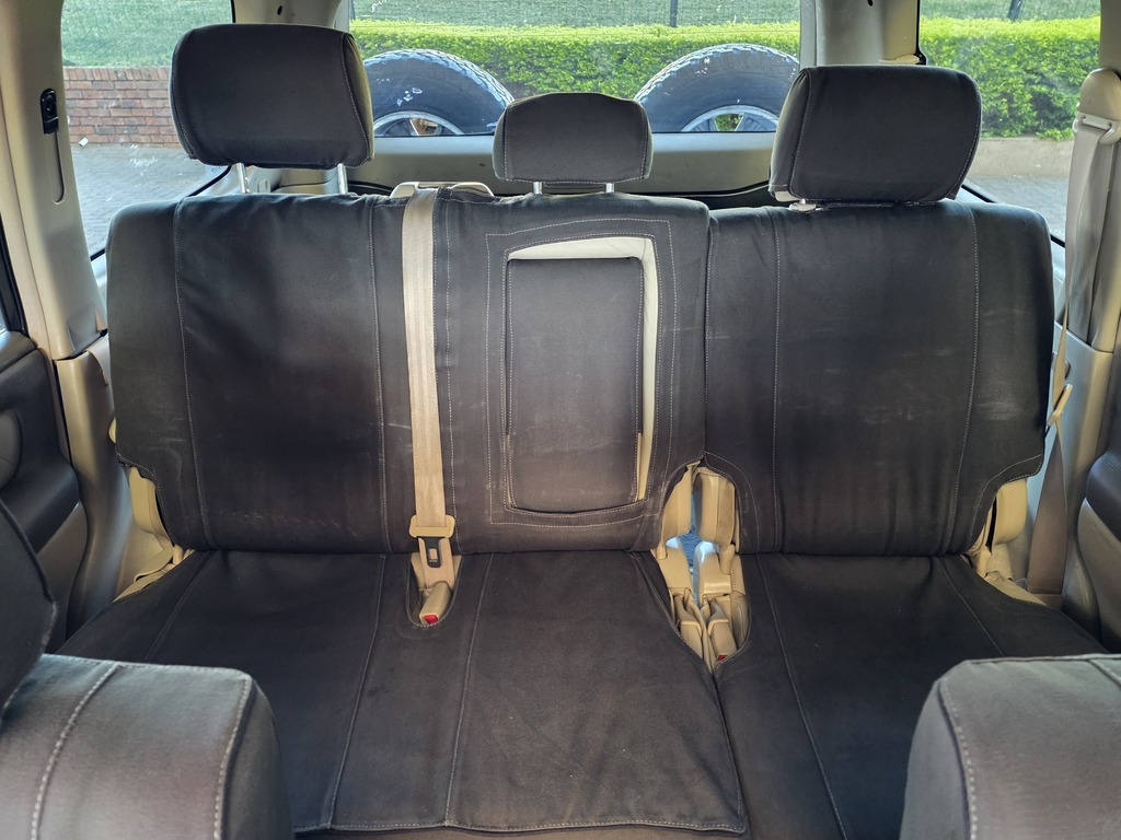 TOYOTA LAND CRUISER 100 LAND CRUISER 100 VX TD A/T - 8