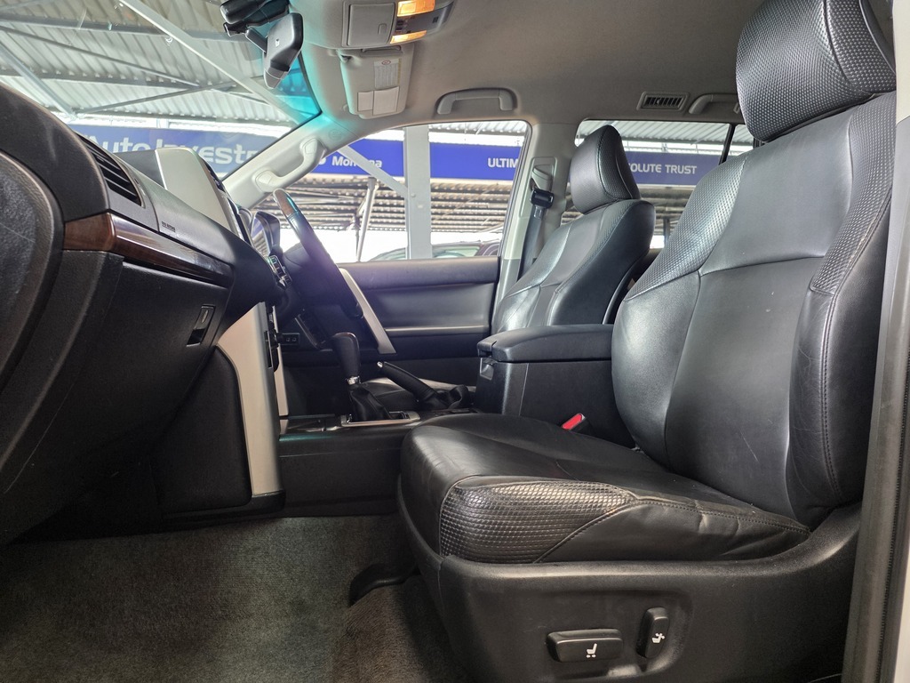 TOYOTA PRADO PRADO VX 4.0 V6 A/T - 11