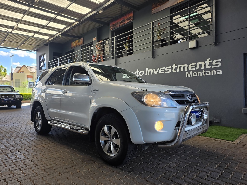 TOYOTA FORTUNER FORTUNER 4.0 V6 A/T 4X4 - 1