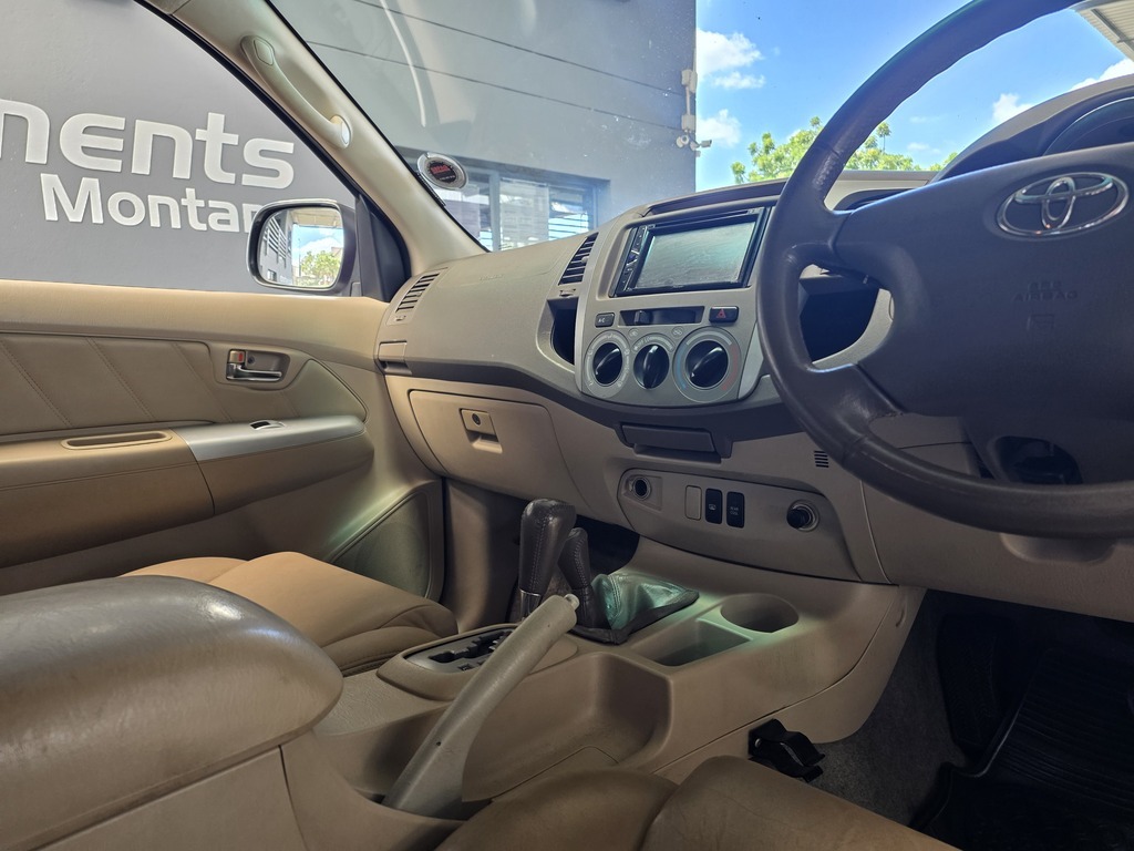 TOYOTA FORTUNER FORTUNER 4.0 V6 A/T 4X4 - 16