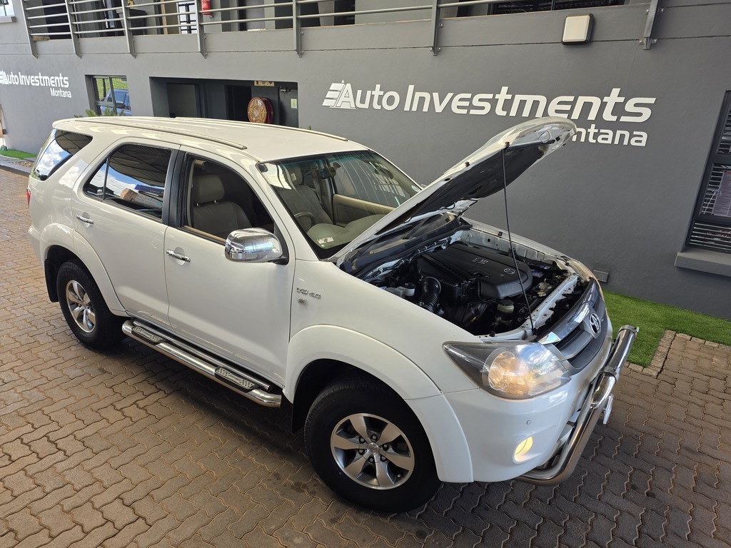 TOYOTA FORTUNER FORTUNER 4.0 V6 A/T 4X4 - 20